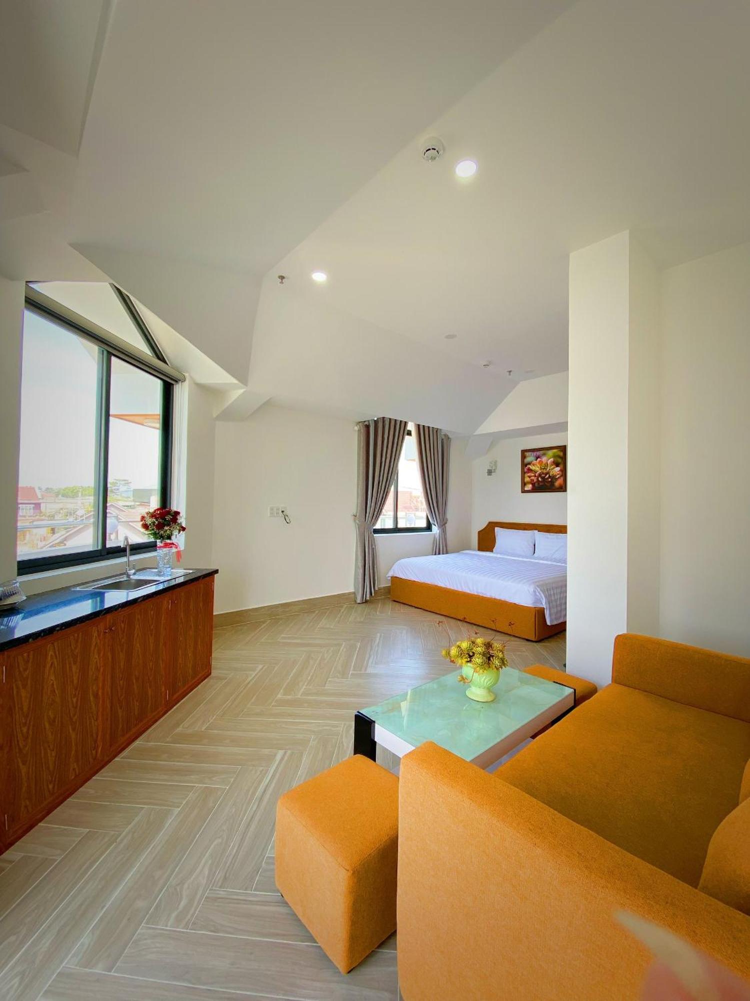 Hotel Khach San Anh Sang - Light House Da Lat Esterno foto