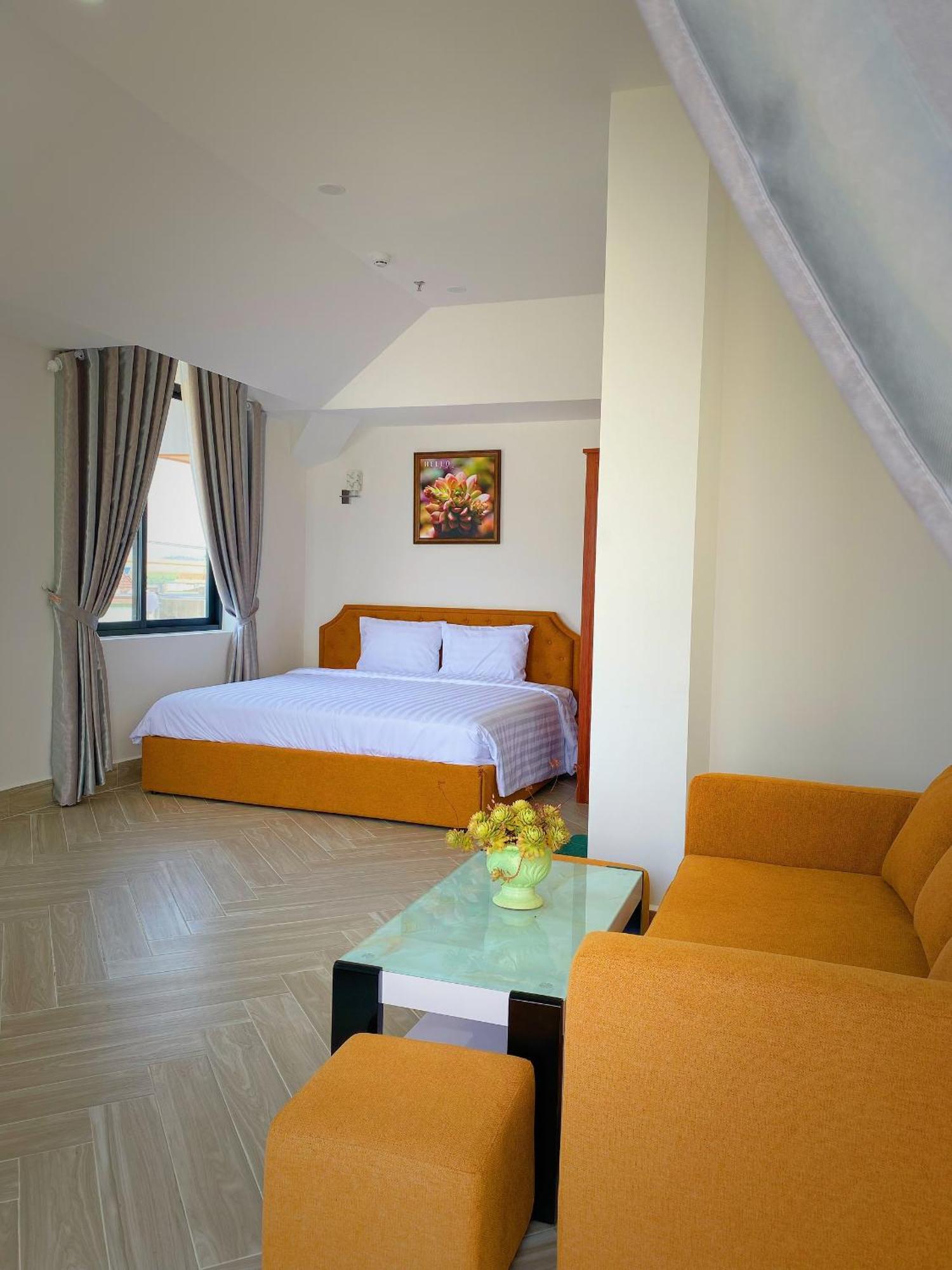 Hotel Khach San Anh Sang - Light House Da Lat Esterno foto